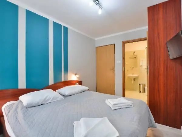 Bed & Breakfast Osrodek Wypoczynkowy Evita 3*